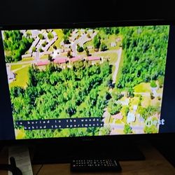 32" Samsung TV With Remote 