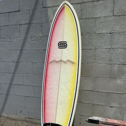 6’8” Surfboard