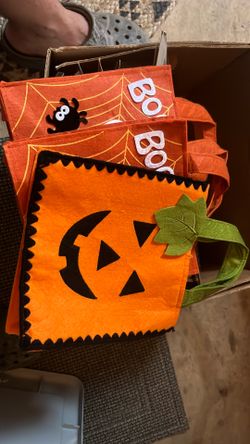 HANDMADE HOLLOWEEN BAGS