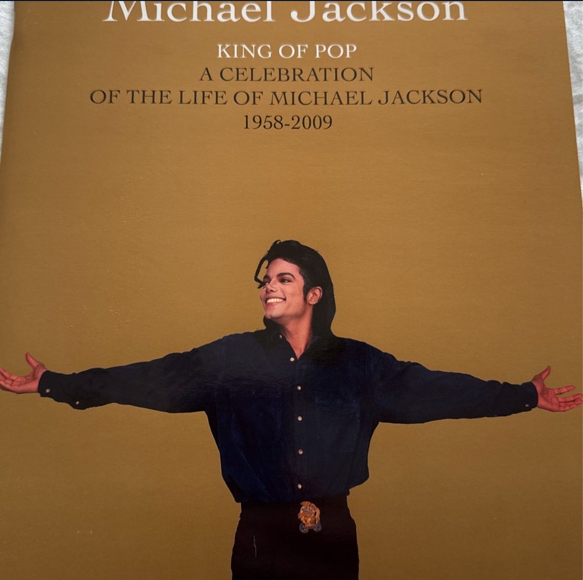 Michael Jackson Memorial Memorabilia