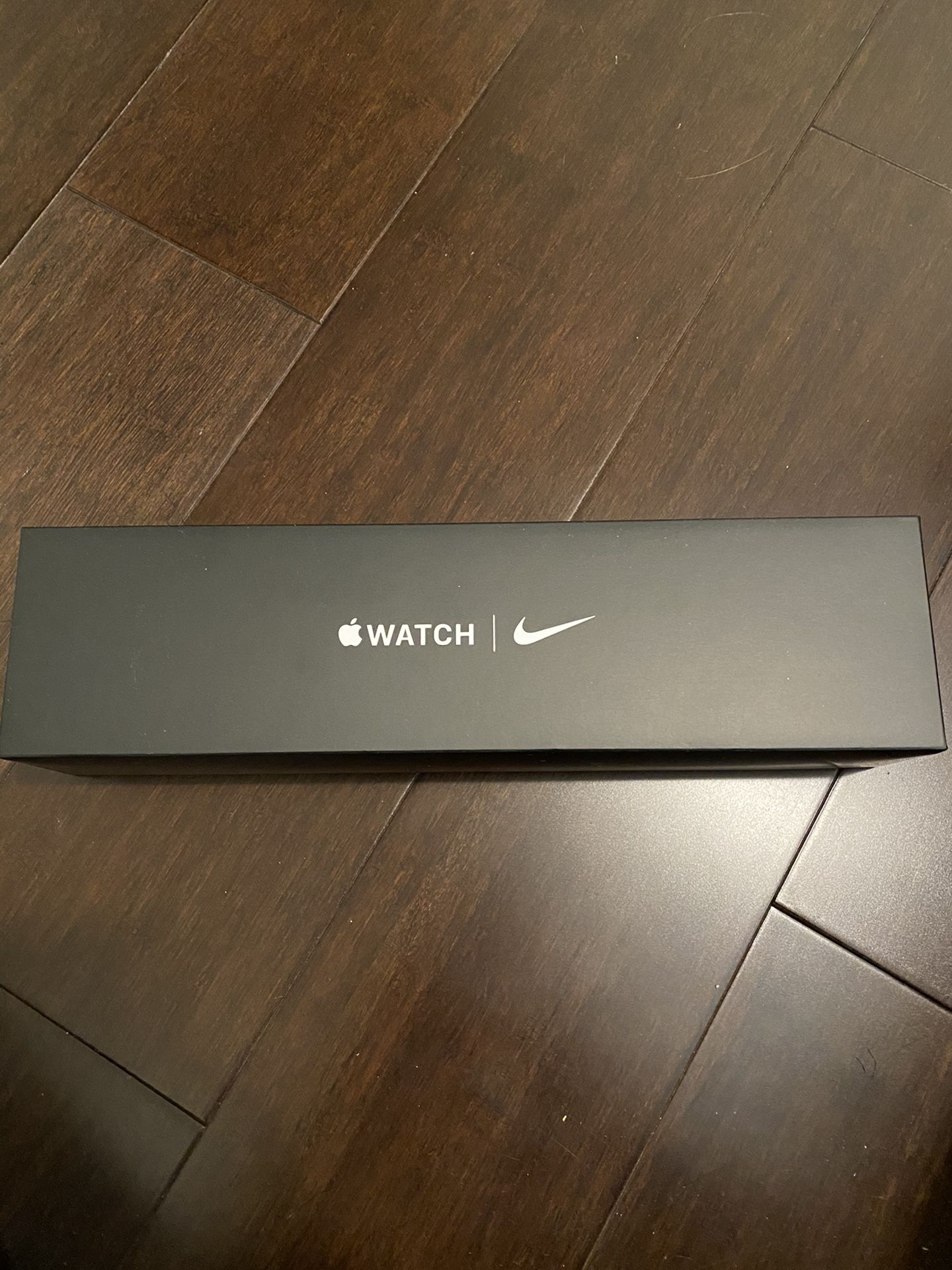 Apple Watch 5 Nike with cellular