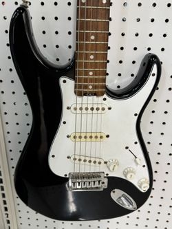 PEAVEY RAPTOR 1 ELECTRIC GUITAR USED
