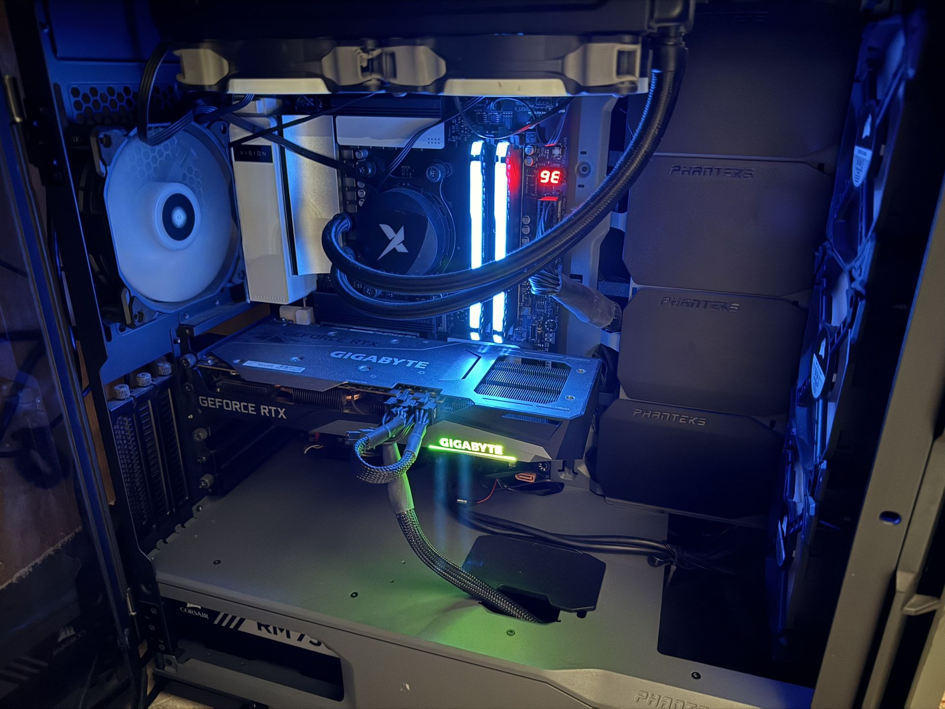 Gaming PC | RTX 3060ti | 5 5600x | 32gb corsair vengeance pro