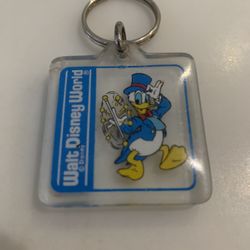 1980s Walt Disney World Donald Duck Keychain