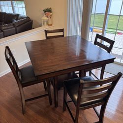 Kitchen Table 