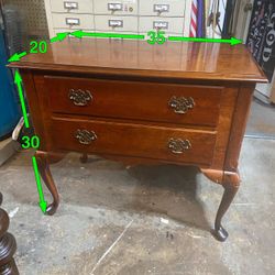 2 Drawer Lowboy Dresser