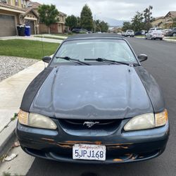 1998 Ford Mustang