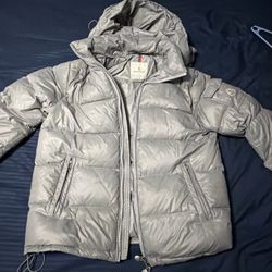 Moncler Men’s Jacket Light Grey Size 3