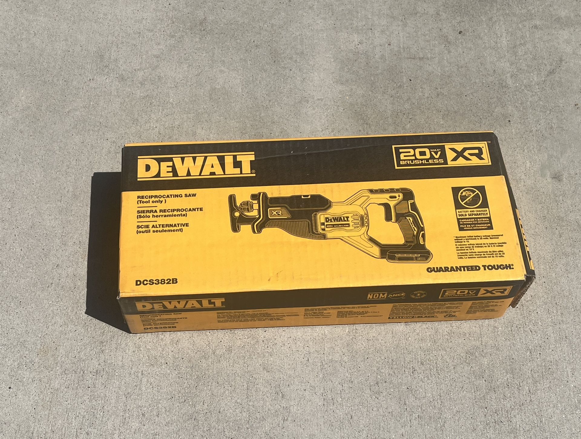 DEWALT XR 20-volt Max Variable Speed Brushless Cordless Reciprocating Saw ( Bulk Available)