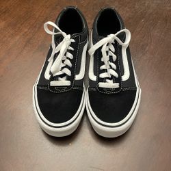 Vans Shoes/ Size 2 .