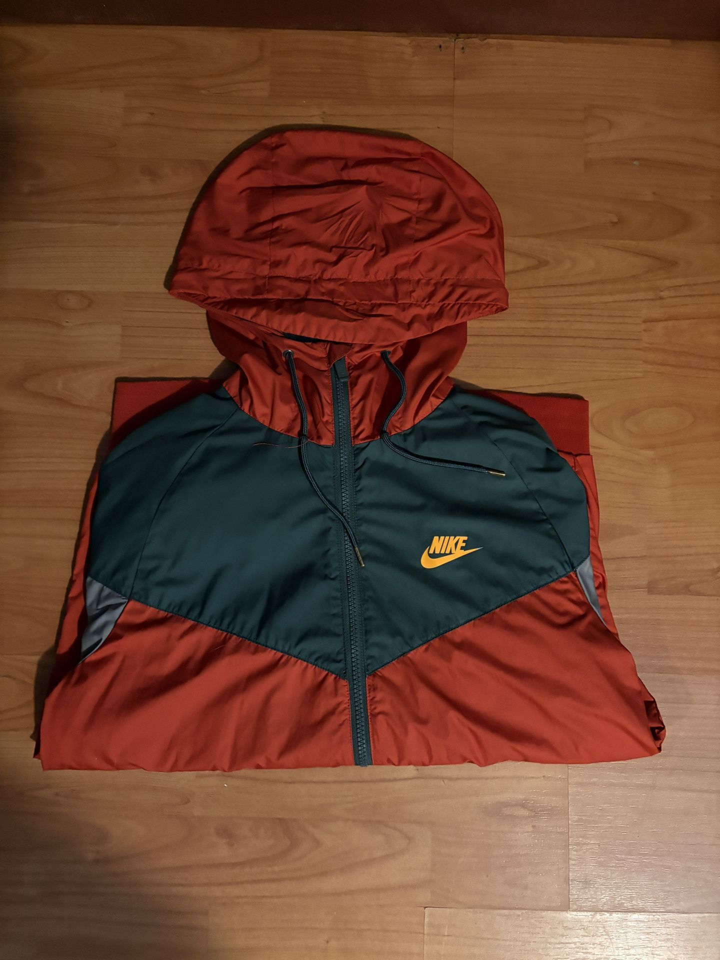 Vintage Nike Windbreaker