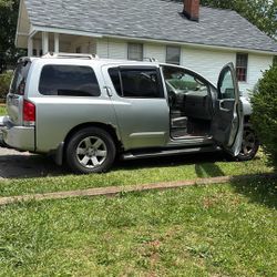 Nissan Armada 