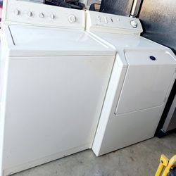 washer and dryer set  