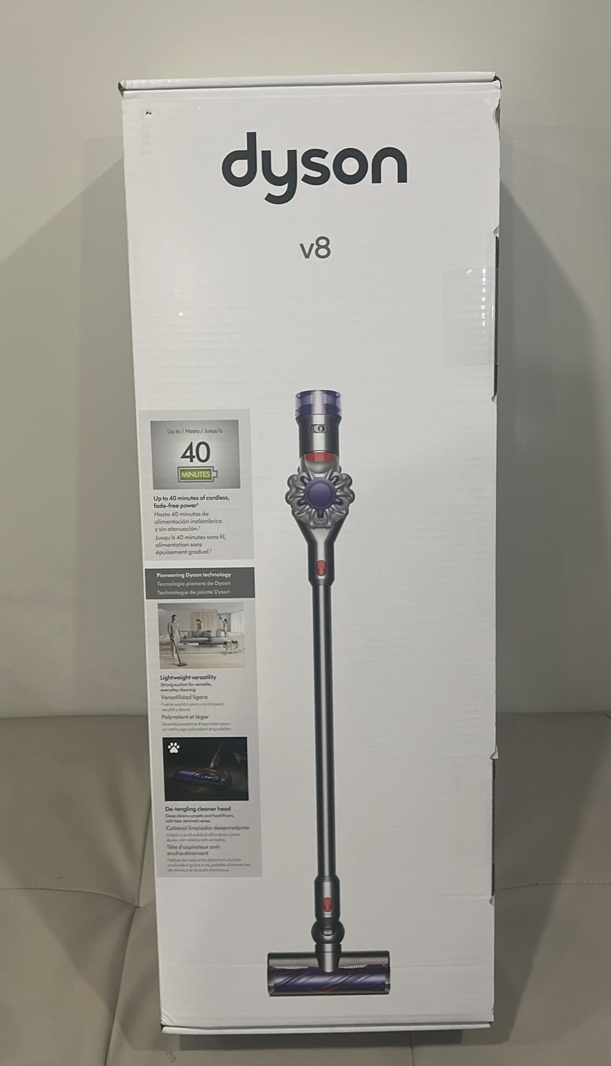 Dyson v8 cordless vacuum ** NEW IN BOX