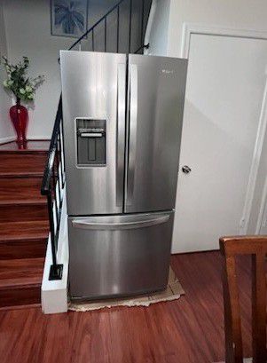 Refrigerator 30-inch Wide 20 CU. FT. Stainless Steel 