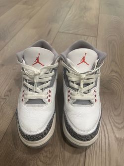 Jordan 3 fire red (size 7)