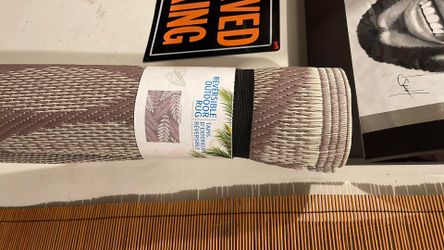 Reversible Outdoor Rug. New, Never Used.