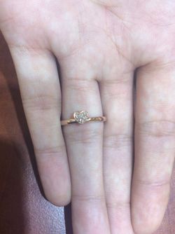 Ladies Diamond Heart Ring in Rose Gold