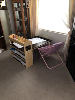 Young child’s desk