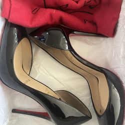 Christian louboutin IRIZA