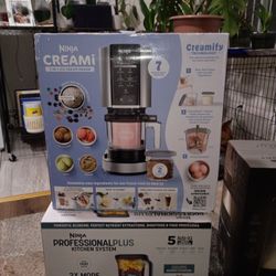 ice cream maker