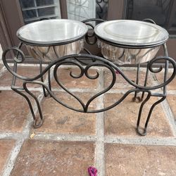 Wrought Iron Dog Bowl Holder, elevated for dog convenience