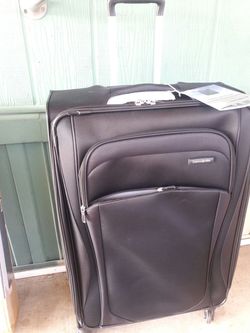 Suit case
