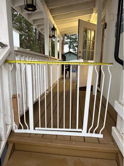 Safety gate