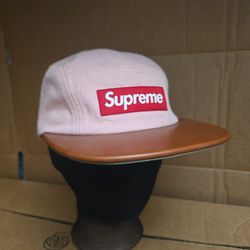 Supreme  pink leather brim  from.2015