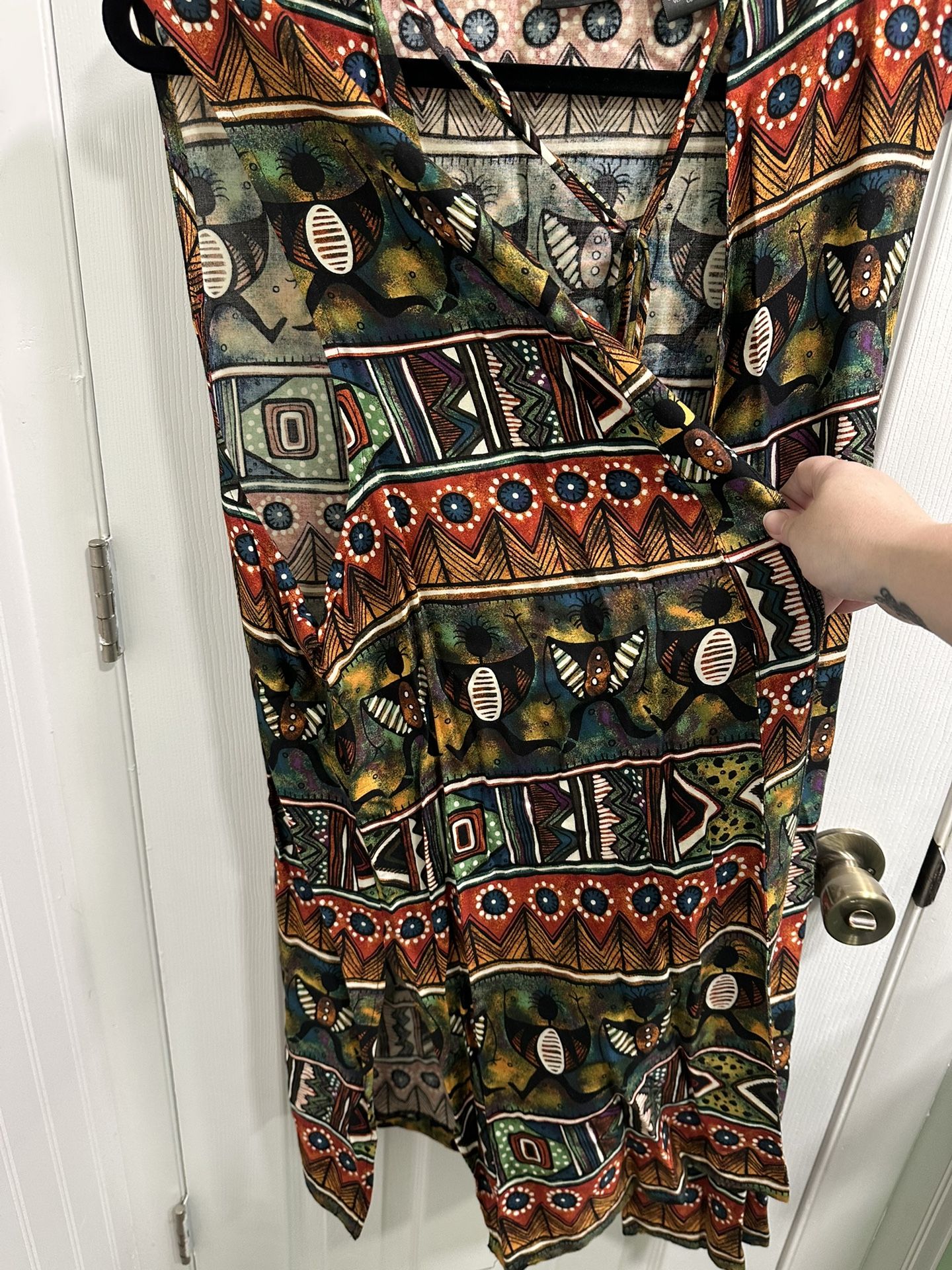 Assorted Women’s Clothes