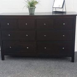 IKEA Hemnes Long Dresser, Big Drawers. Drawers Sliding Smoothly Great Confition