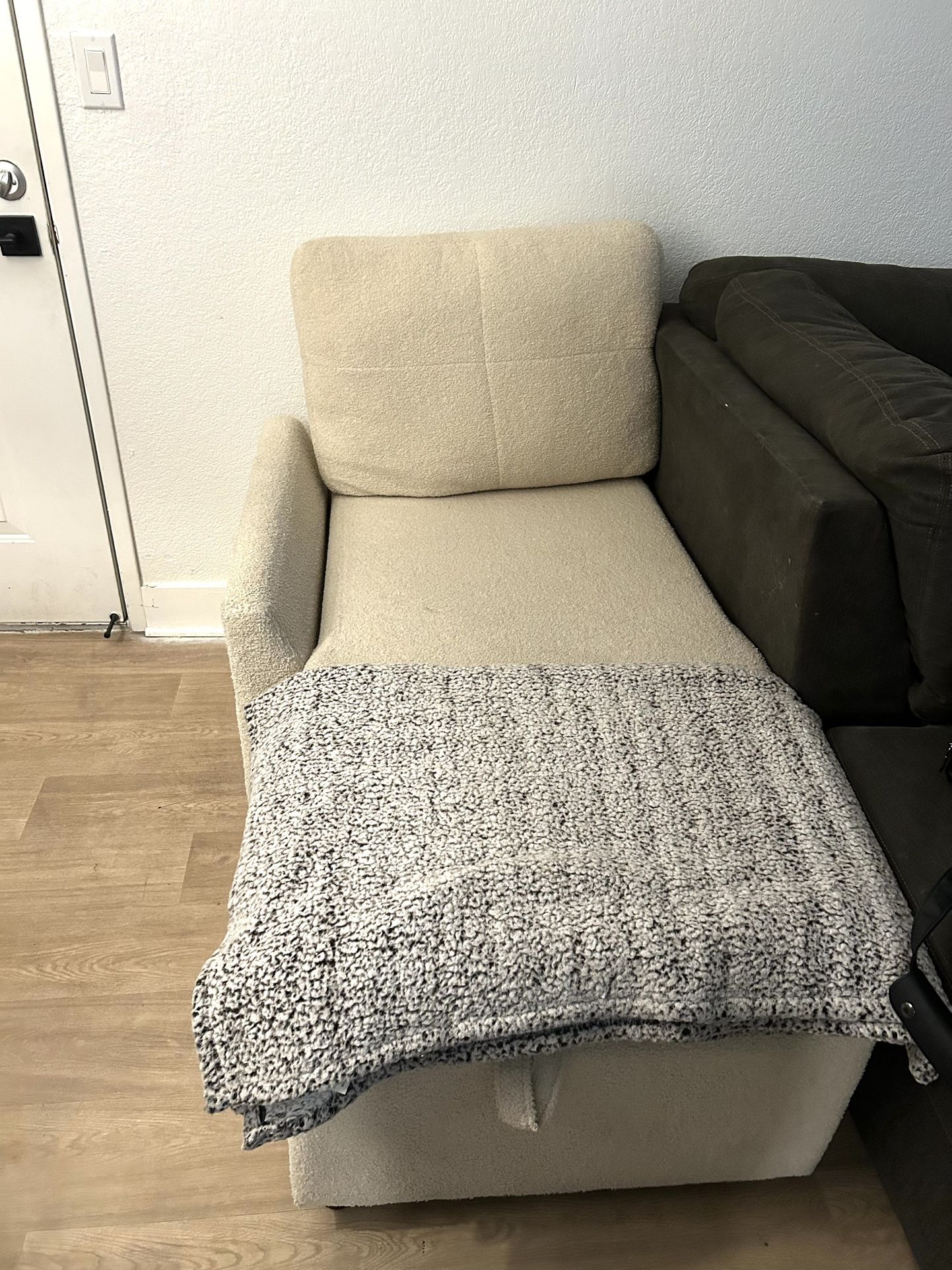 Beige Couch / Bed / Storage
