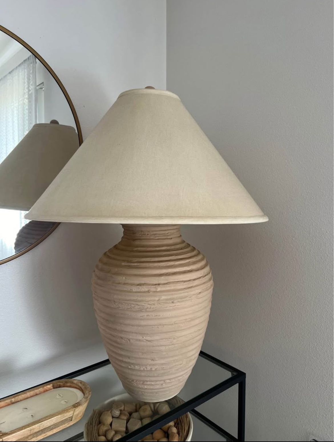 80's Postmodern -Style Ribbed Design Plaster Table Lamp