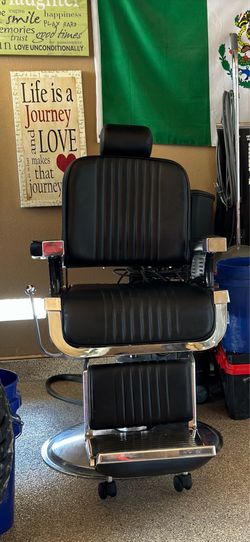 Barber chair and setup