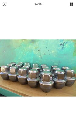 Ford f150 2015-2016 lug nuts set