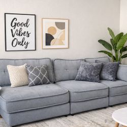 Modern 3-Piece Gray Sectional Sofa – Excellent Condition 🛋️”FREE DELIVERY”