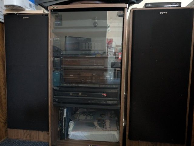 COMPLETE 1992 Sony LBT-D390 Stereo System: Tower Speakers, Turntable & Cabinet $385 FIRM
