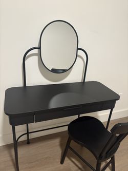 Vanity With Mirror 