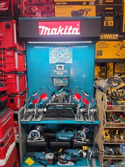 7-1/4" magnesium Makita Wormdrive circular saw, CORDED,NEW, Financing available