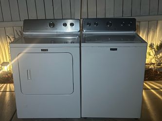 Free Delivery - Matching Washer And Dryer