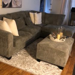 Juego de sala Nueva $450