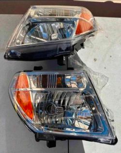 05-08 Nissan Frontier Pathfinder
Headlights Luces Micas Calaveras Faros Faroles Focos Headlamps