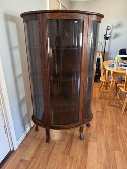 ntique Oak Curved Glass Curio / China Cabinet – Beautiful Vintage Display Cabinet