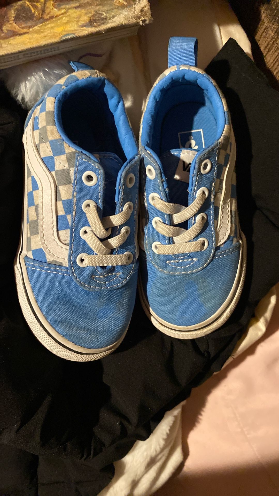 Children’s (Unisex) size 7 Vans Baby blue checkered Sides (like New)