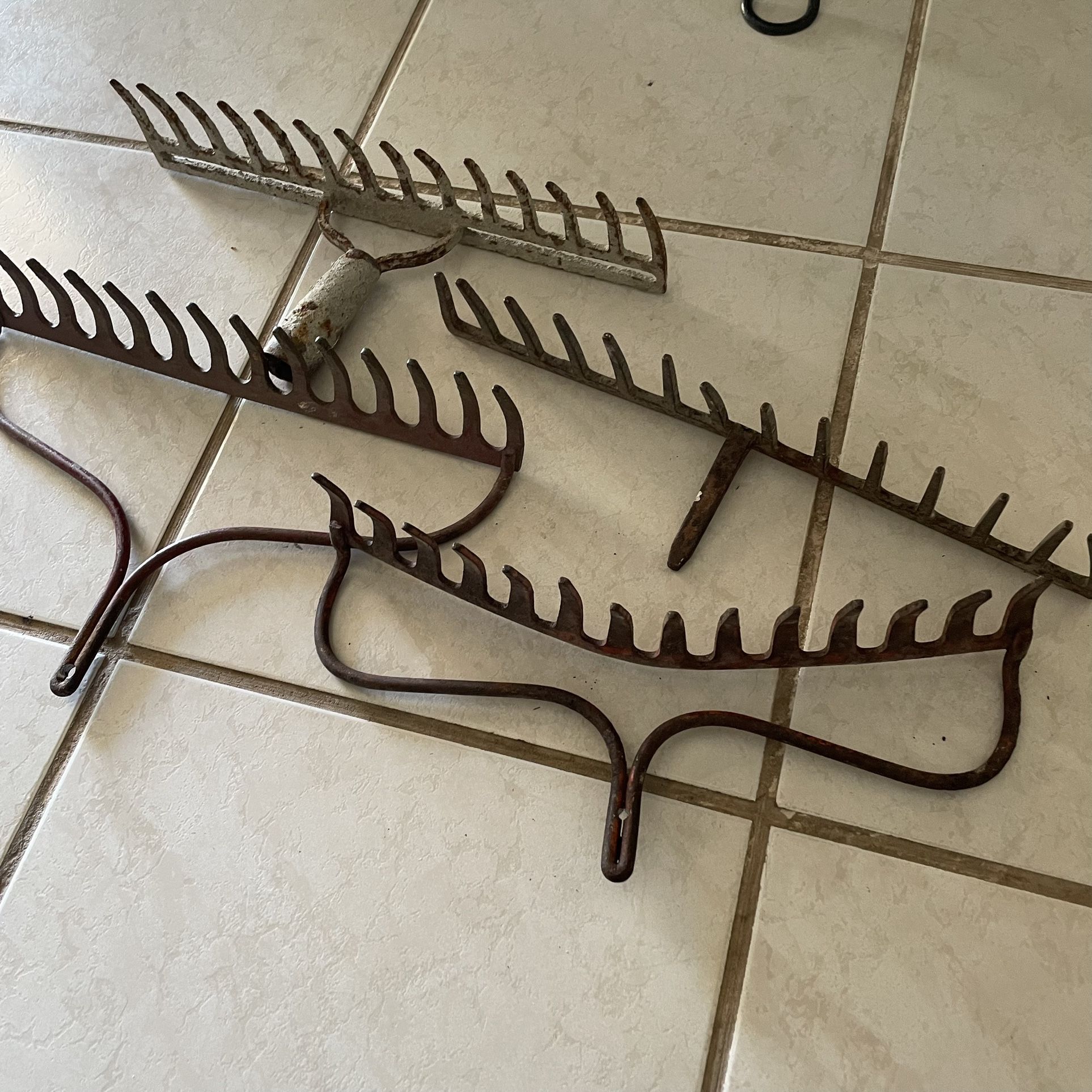 Metal Rake Heads Lot Of 4 For Yard Art