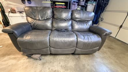 Black Leather LAZ-Y Boy Electric Recliner Couch