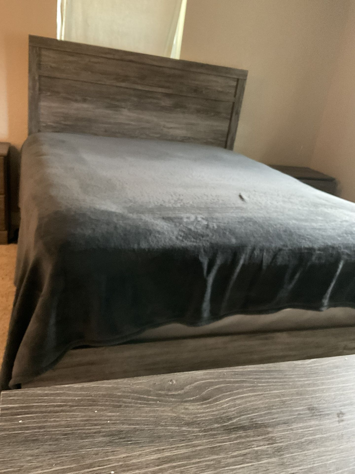 Bed frame And Dresser Set