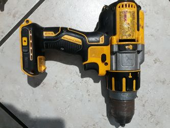2 Dewalt drills