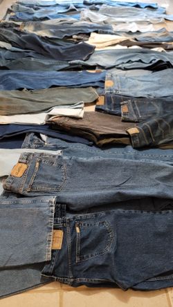 200+ Used Jeans For Sale - Multiple Sizes - Multiple Brands