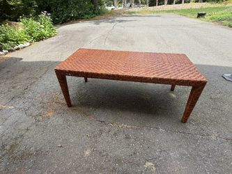Wicker table